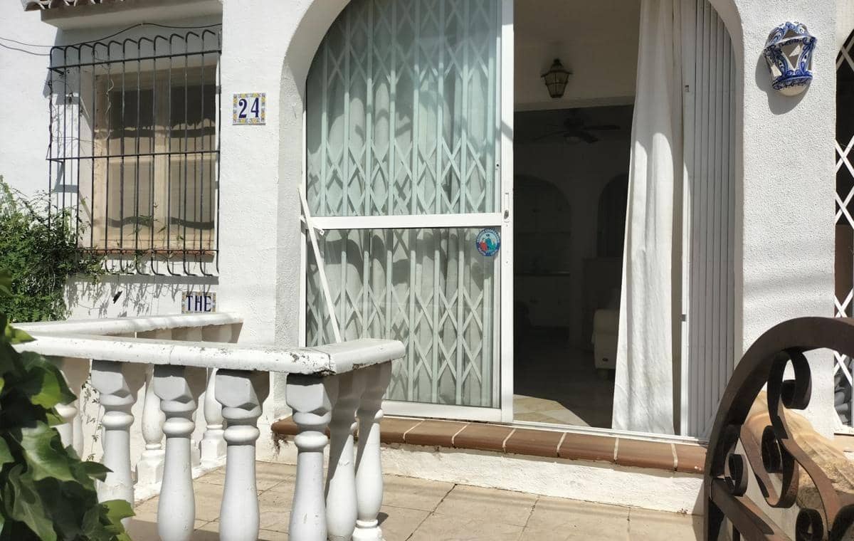 1 bedroom Apartment for sale in Los Balcones with pool - € 95,000 (Ref: 9922268)