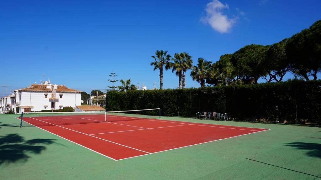 1 bedroom Apartment for sale in Los Balcones with pool - € 95,000 (Ref: 9922268)