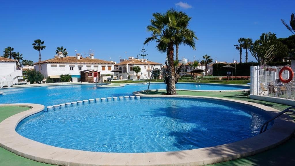 1 bedroom Apartment for sale in Los Balcones with pool - € 95,000 (Ref: 9922268)