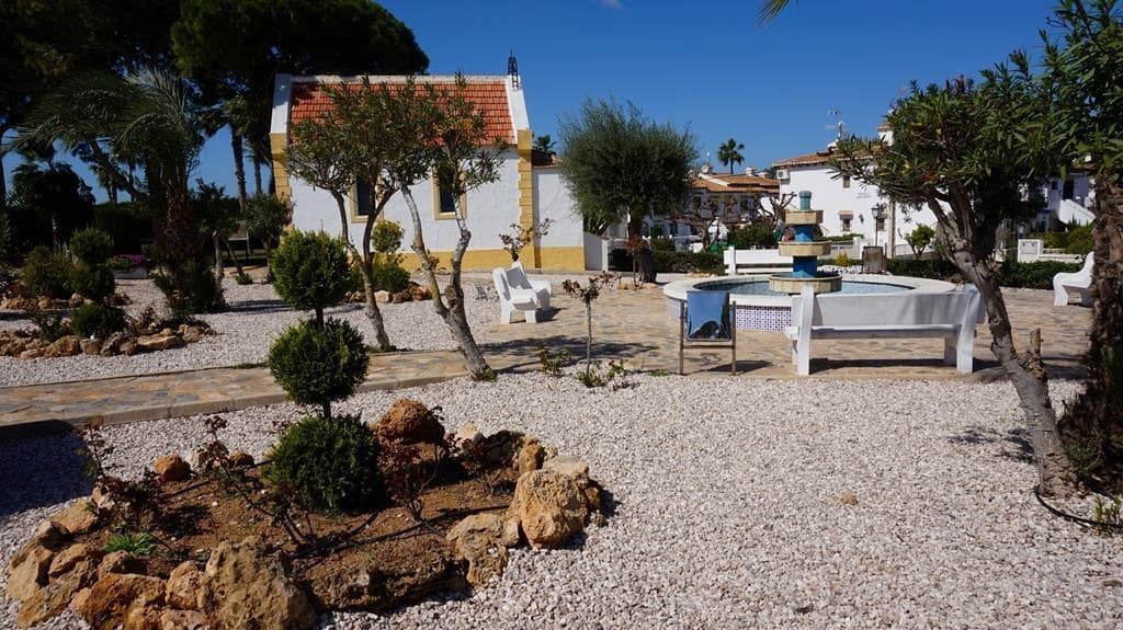 1 bedroom Apartment for sale in Los Balcones with pool - € 95,000 (Ref: 9922268)