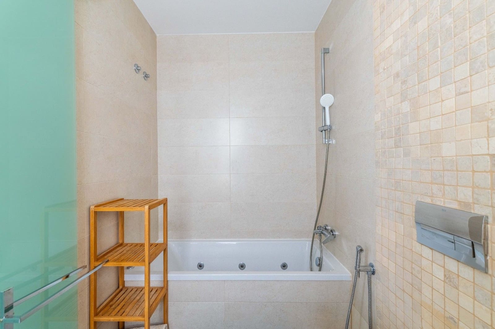 3 bedroom Villa for sale in Rojales with pool - € 399,000 (Ref: 9924591)