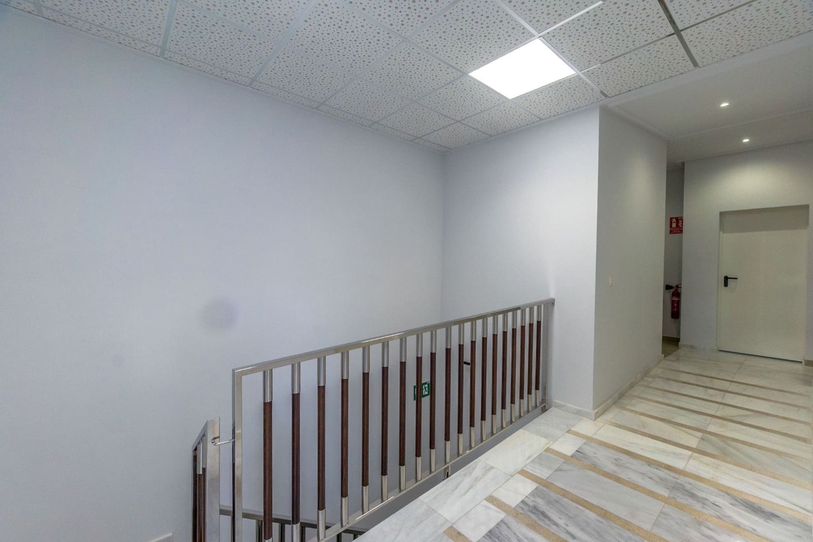2 soveværelse Lejlighed til salg i Torrevieja med swimmingpool - € 249.900 (Ref: 9936360)