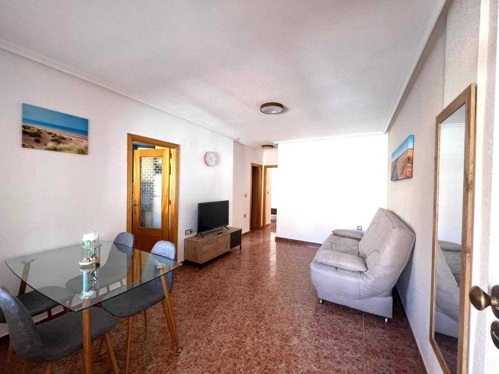 2 Zimmer Bungalow zu verkaufen in Los Balcones mit Pool - 139.900 € (Ref: 9936365)