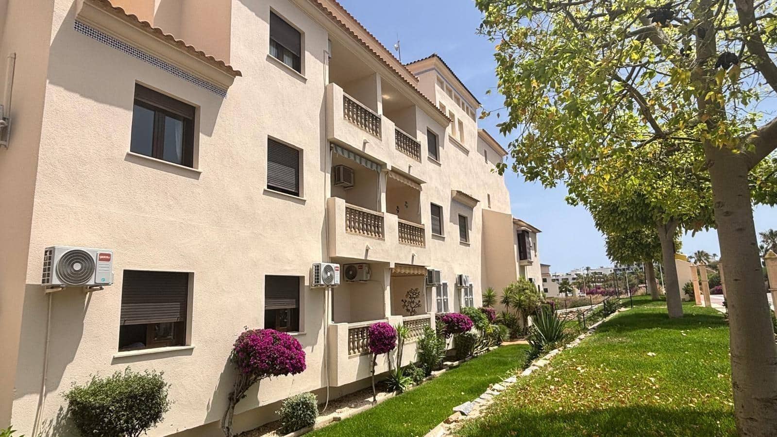 3 camera da letto Attico in vendita in Las Ramblas Golf con piscina - 310.000 € (Rif: 9939927)