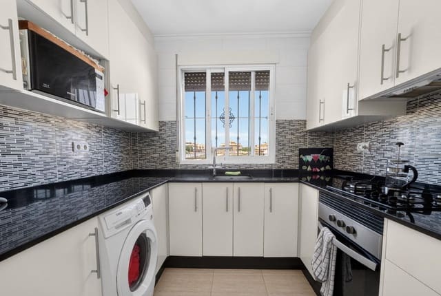 3 slaapkamer Appartement te koop in Doña Pepa, Rojales met zwembad - € 239.900 (Ref: 9939928)