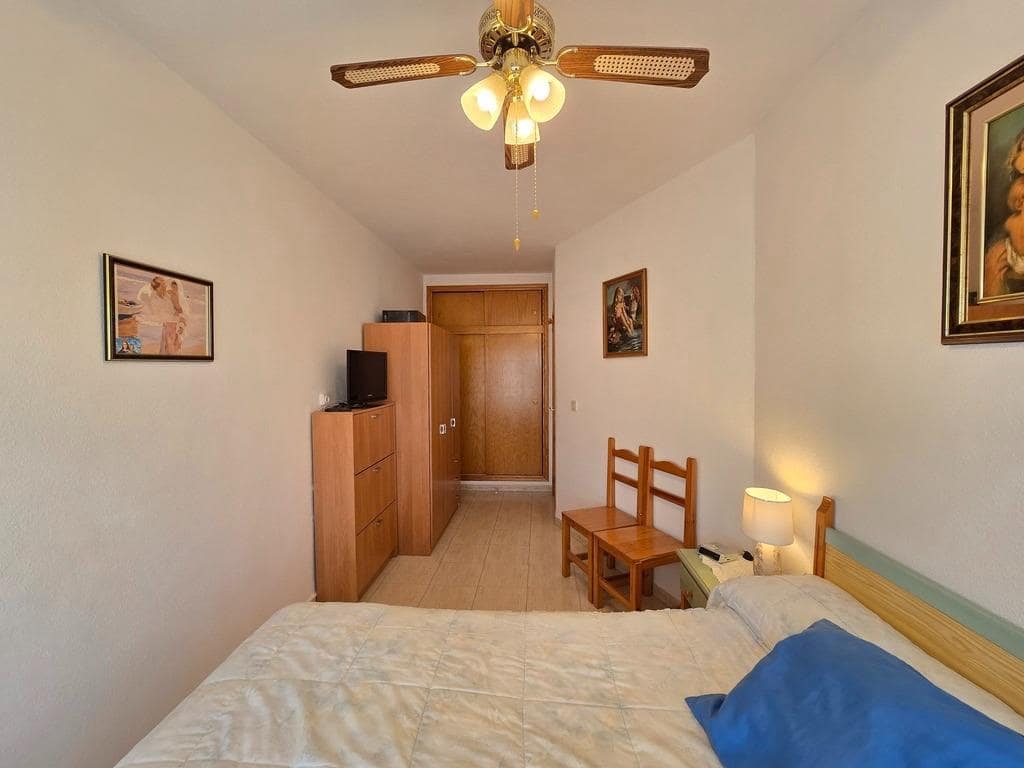 Apartamento de 1 habitación en Torrevieja en venta - 116.000 € (Ref: 9939930)