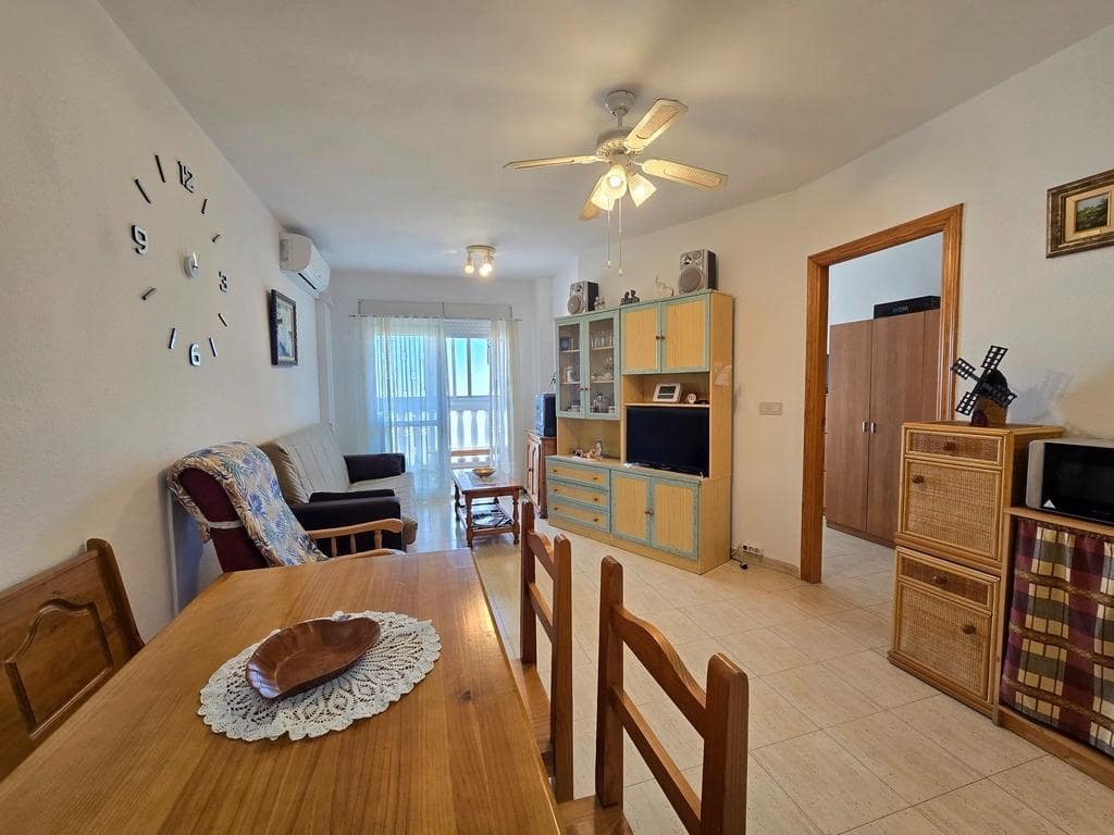 Apartamento de 1 habitación en Torrevieja en venta - 116.000 € (Ref: 9939930)