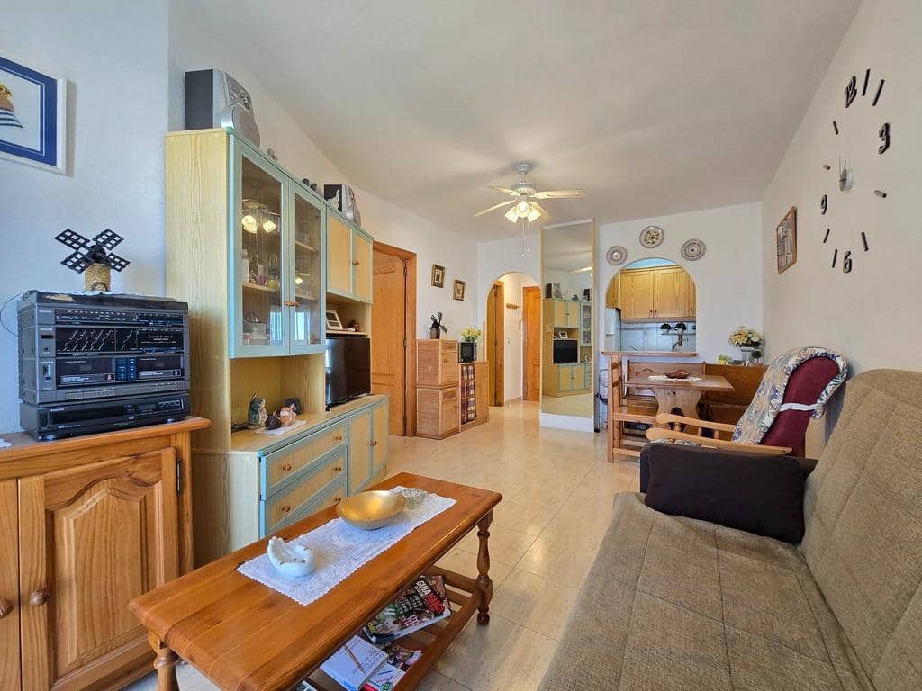 Apartamento de 1 habitación en Torrevieja en venta - 116.000 € (Ref: 9939930)