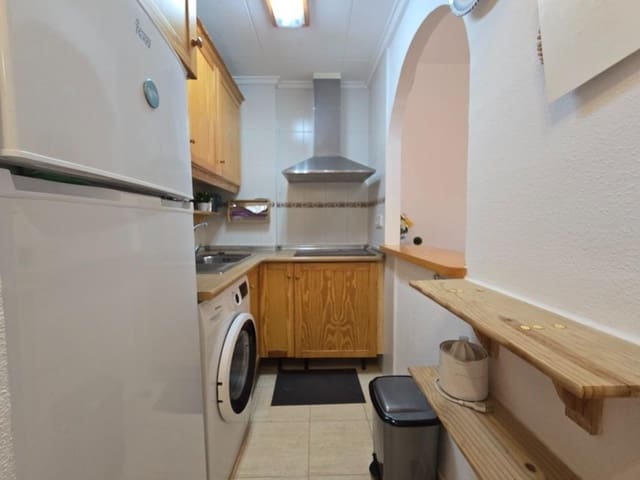 Apartamento de 1 habitación en Centro, Torrevieja en venta - 116.000 € (Ref: 9939930)
