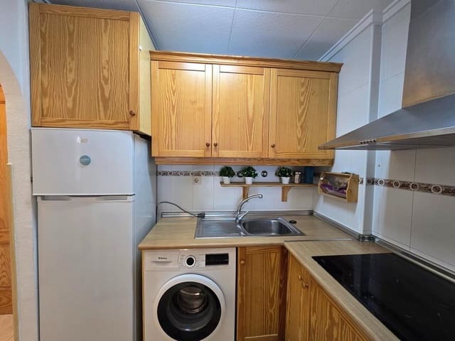 Apartamento de 1 habitación en Centro, Torrevieja en venta - 116.000 € (Ref: 9939930)