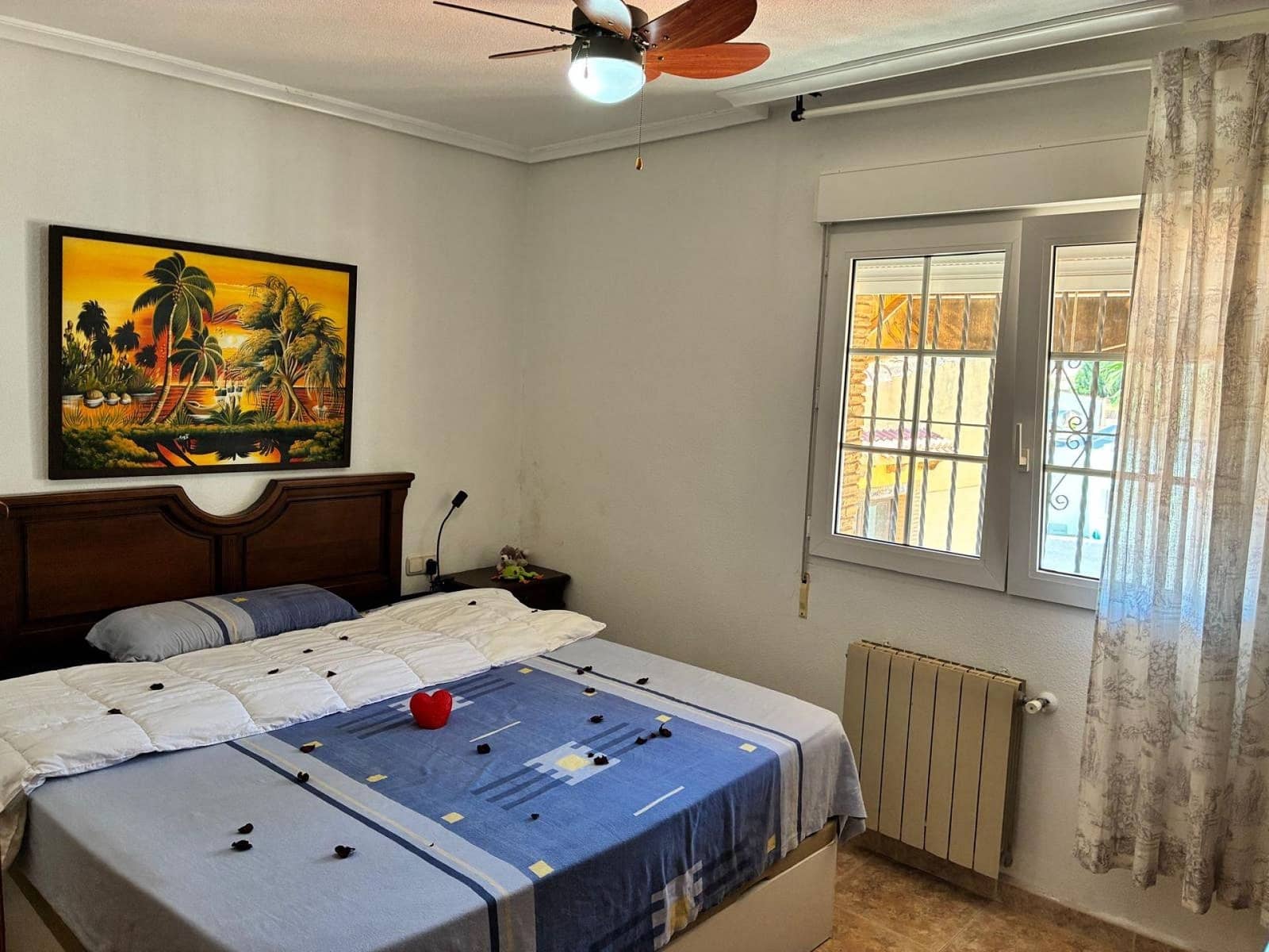 4 Zimmer Villa zu verkaufen in Torrevieja mit Pool Garage - 490.000 € (Ref: 9939936)