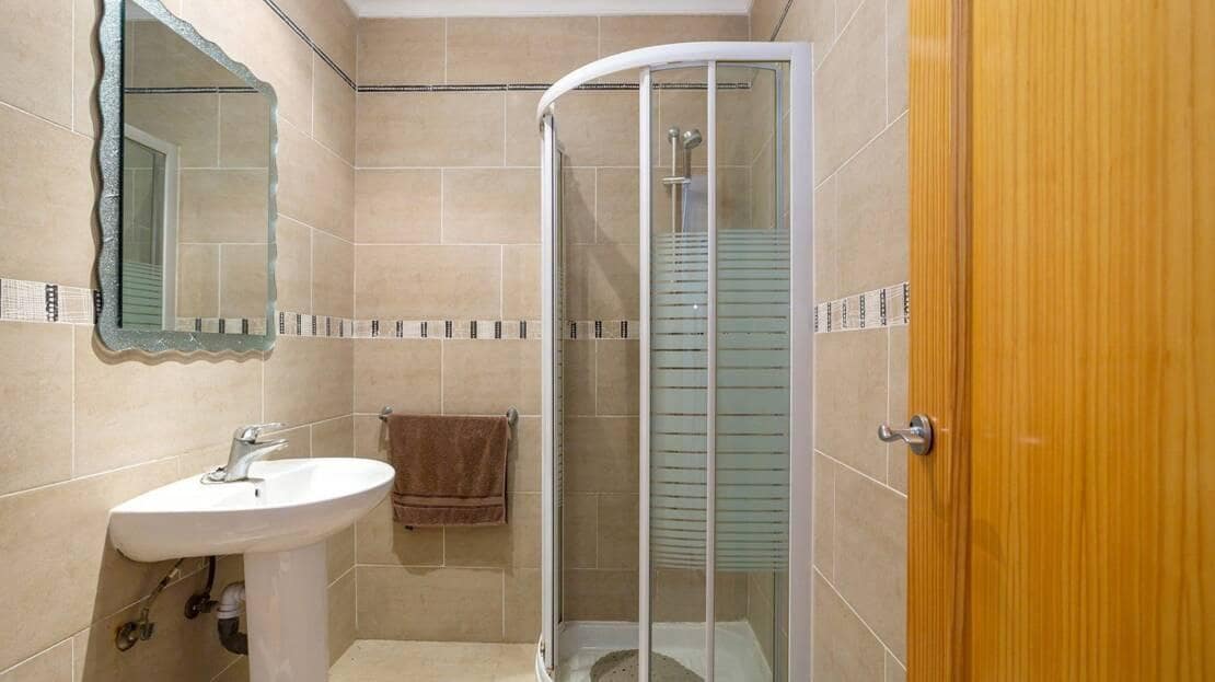 6 Zimmer Villa zu verkaufen in Los Balcones mit Pool - 610.000 € (Ref: 9942480)