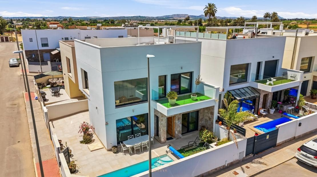 3 soverom Villa til salgs i Daya Vieja - € 375 000 (Ref: 9942482)