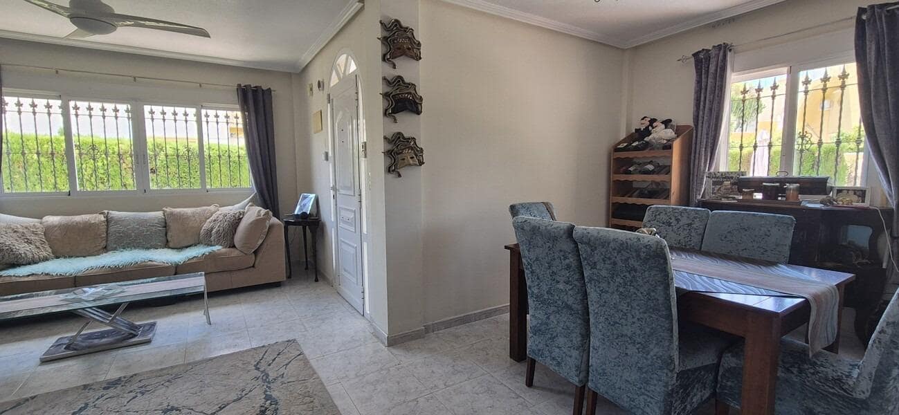 4 quarto Moradia para venda em Filipinas com piscina - 399 995 € (Ref: 9945676)