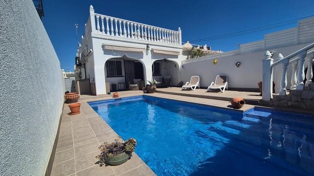 2 sypialnia Bungalow na sprzedaż w San Miguel de Salinas z basenem - 240 000 € (Ref: 9945677)