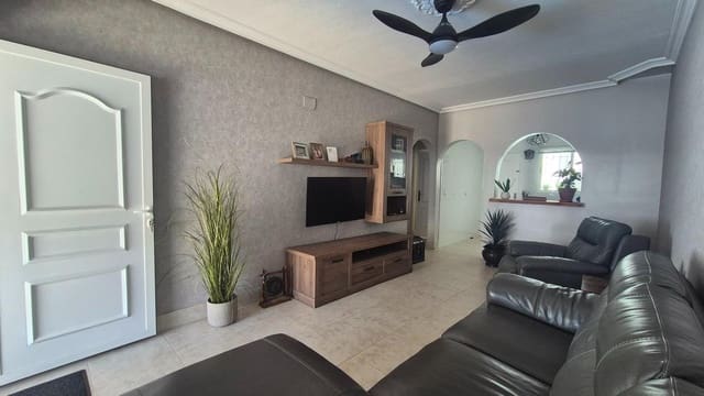 2 sypialnia Bungalow na sprzedaż w San Miguel de Salinas z basenem - 240 000 € (Ref: 9945677)