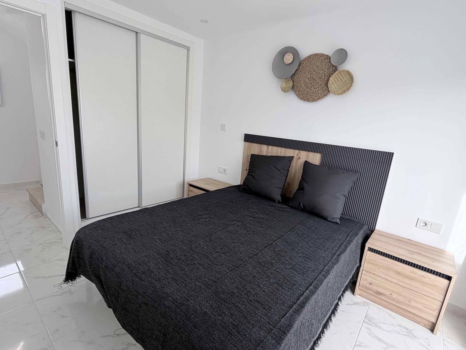 3 makuuhuone Huoneisto myytävänä paikassa Los Balcones mukana uima-altaan - 229 000 € (Ref: 9947883)