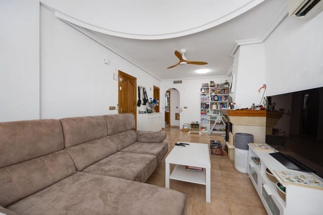 Chalet de 3 habitaciones en San Fulgencio en venta con piscina - 399.000 € (Ref: 9947886)