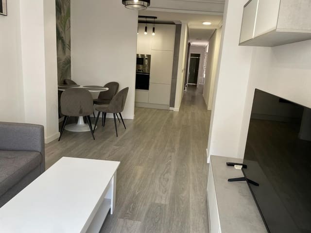 2 soveværelse Lejlighed til salg i Centro, Torrevieja - € 165.000 (Ref: 9962672)