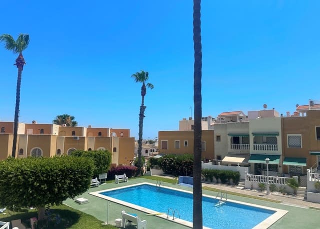 1 soverom Bungalow til salgs i Torreblanca, Torrevieja med svømmebasseng - € 146 900 (Ref: 9962675)