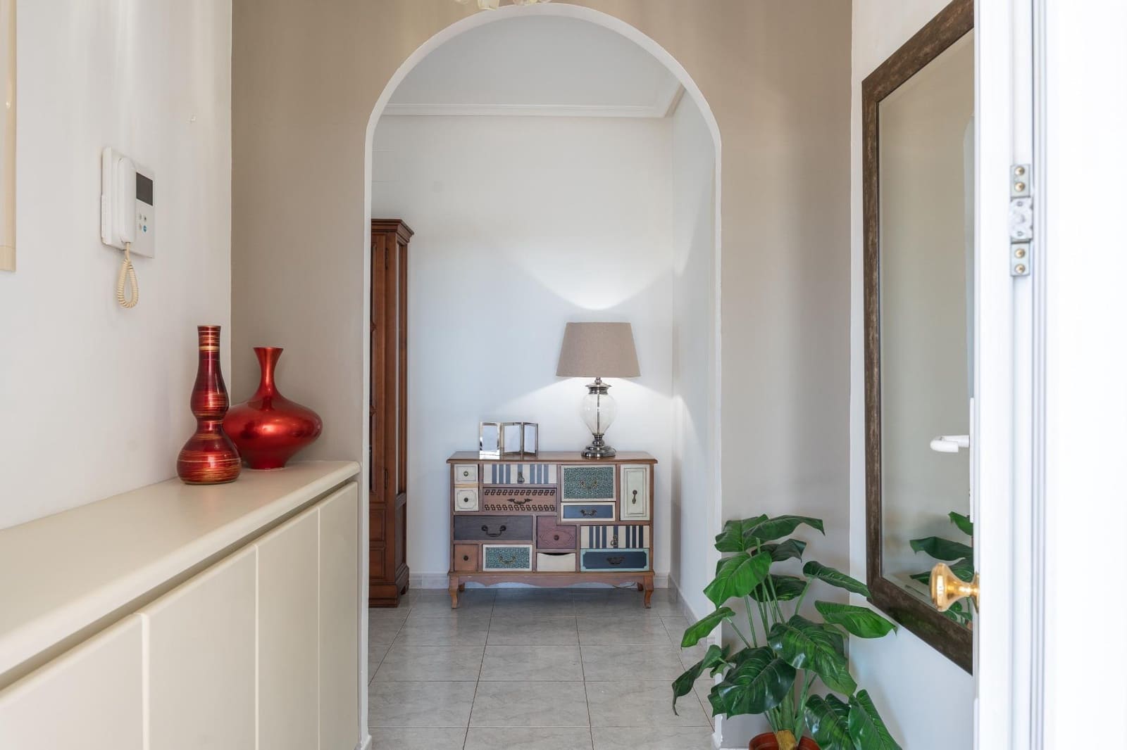 3 bedroom Villa for sale in Playa Flamenca with pool garage - € 560,000 (Ref: 9973297)