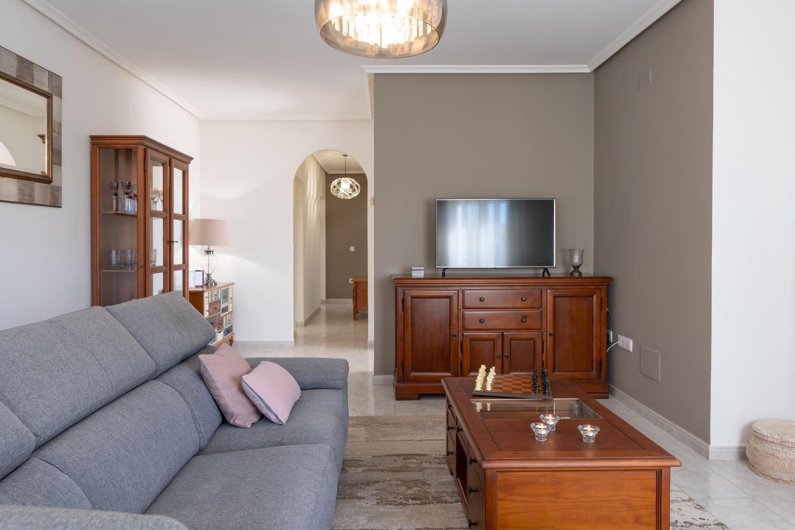 3 bedroom Villa for sale in Playa Flamenca with pool garage - € 560,000 (Ref: 9973297)