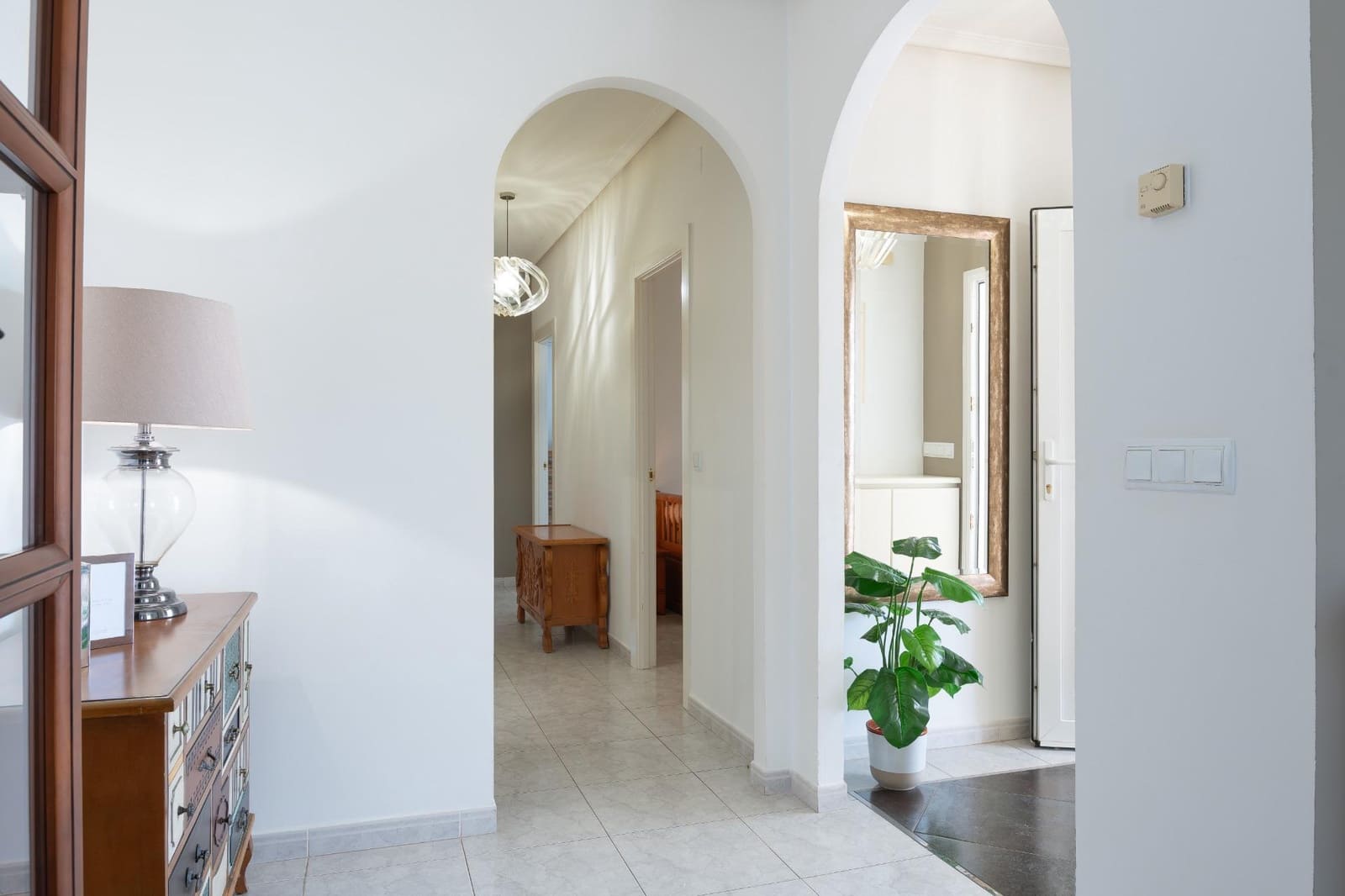 3 bedroom Villa for sale in Playa Flamenca with pool garage - € 560,000 (Ref: 9973297)