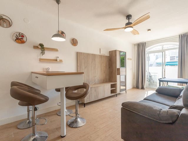 Apartamento de 1 habitación en Torrevieja en venta con piscina - 122.000 € (Ref: 9973299)