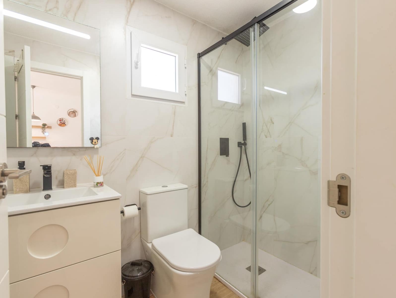 Apartamento de 1 habitación en Torrevieja en venta con piscina - 122.000 € (Ref: 9973299)