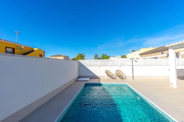 3 soveværelse Villa til salg i El Chaparral, Torrevieja med swimmingpool - € 459.000 (Ref: 9975390)