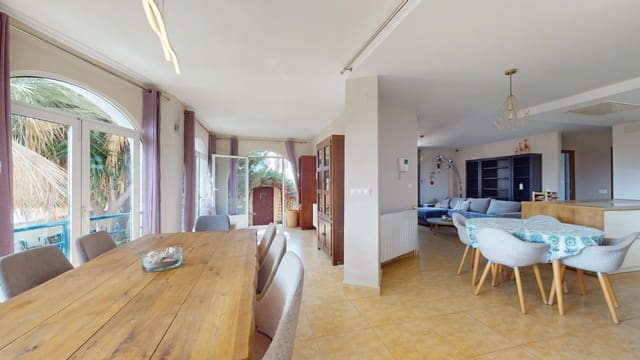 5 sypialnia Willa na sprzedaż w La Zenia, Orihuela z basenem - 795 000 € (Ref: 9977290)