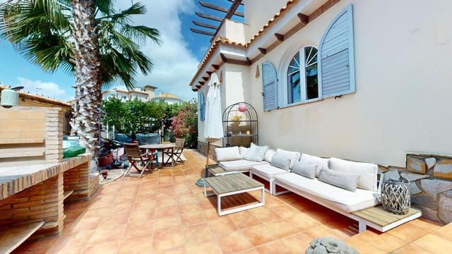5 sypialnia Willa na sprzedaż w La Zenia, Orihuela z basenem - 795 000 € (Ref: 9977290)