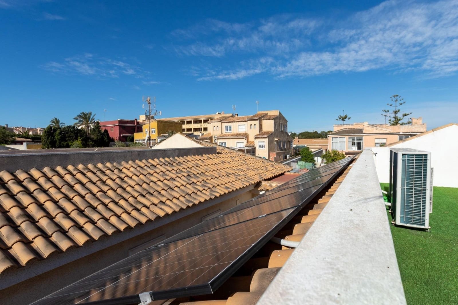 4 soverom Villa til salgs i Los Balcones med svømmebasseng garasje - € 620 000 (Ref: 9977291)