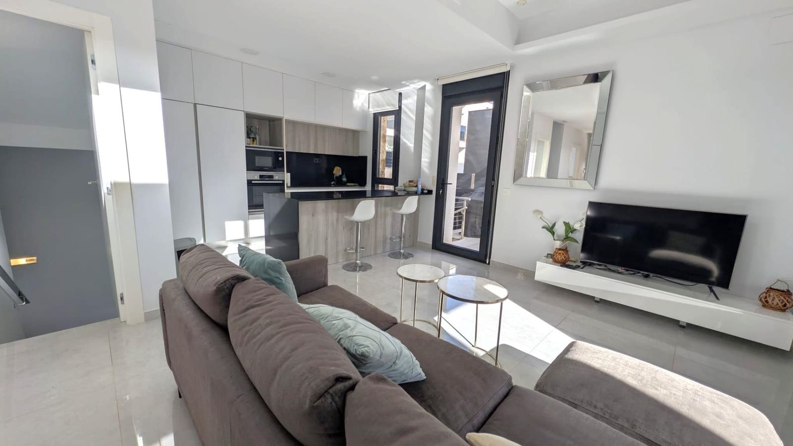 4 soveværelse Villa til salg i Orihuela Costa med swimmingpool - € 499.950 (Ref: 9977292)