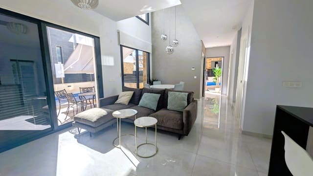 4 soveværelse Villa til salg i Lomas de Cabo Roig - Los Dolses, Orihuela med swimmingpool - € 499.950 (Ref: 9977292)