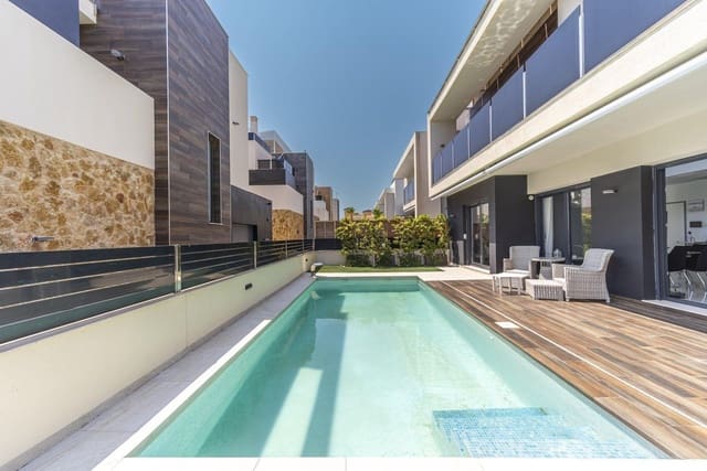 4 soveværelse Villa til salg i Lomas de Cabo Roig - Los Dolses, Orihuela med swimmingpool - € 759.000 (Ref: 9978810)