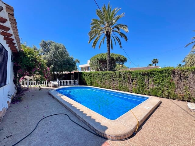 4 soveværelse Villa til salg i Cabo Roig, Orihuela med swimmingpool - € 699.000 (Ref: 9978811)