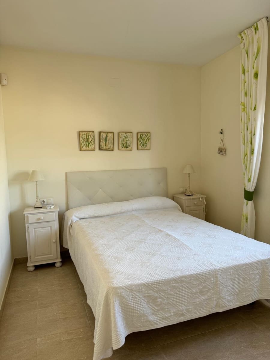 4 soverom Villa til salgs i Playa Flamenca med svømmebasseng garasje - € 860 000 (Ref: 9978812)