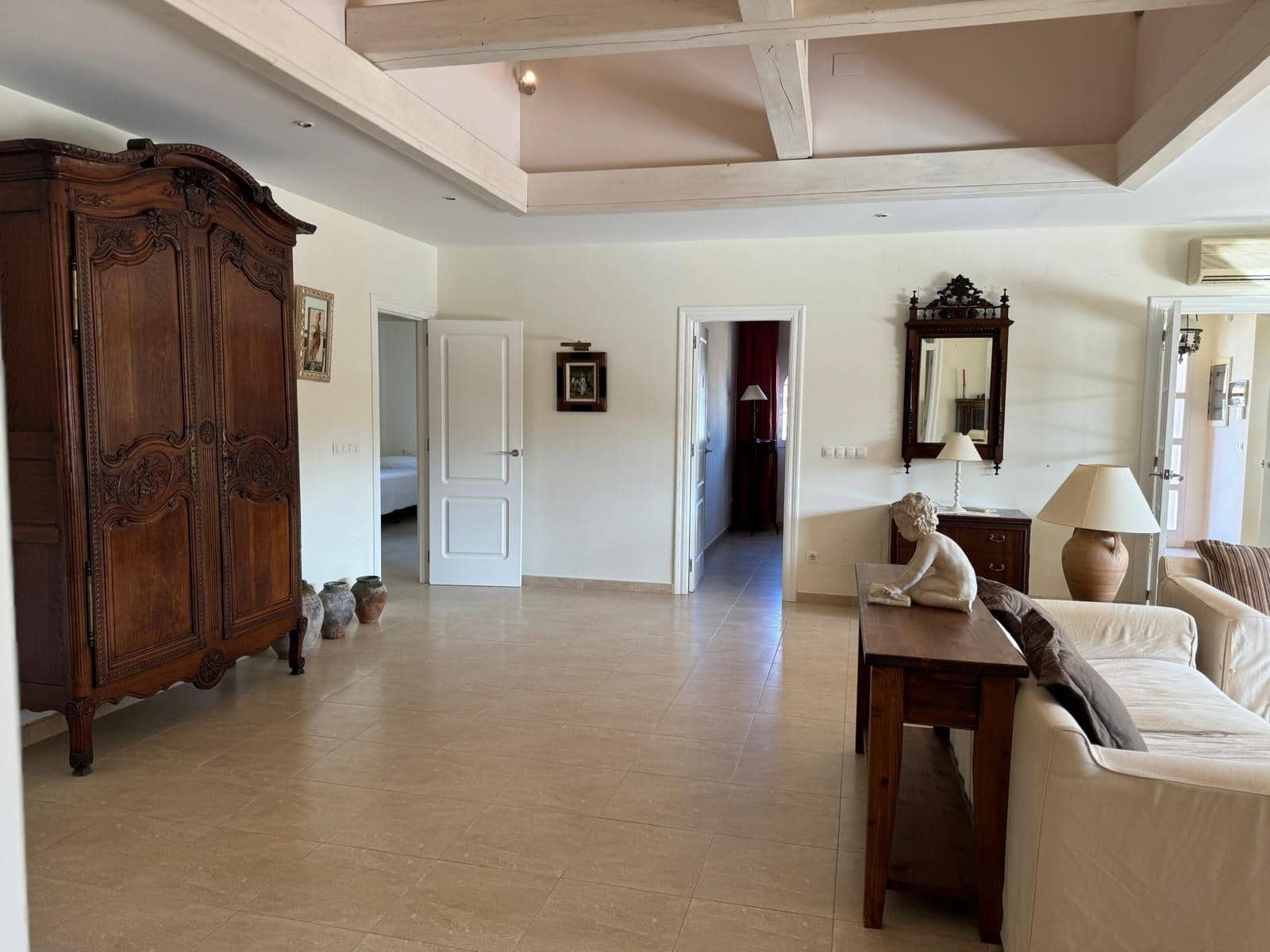 4 soverom Villa til salgs i Playa Flamenca med svømmebasseng garasje - € 860 000 (Ref: 9978812)