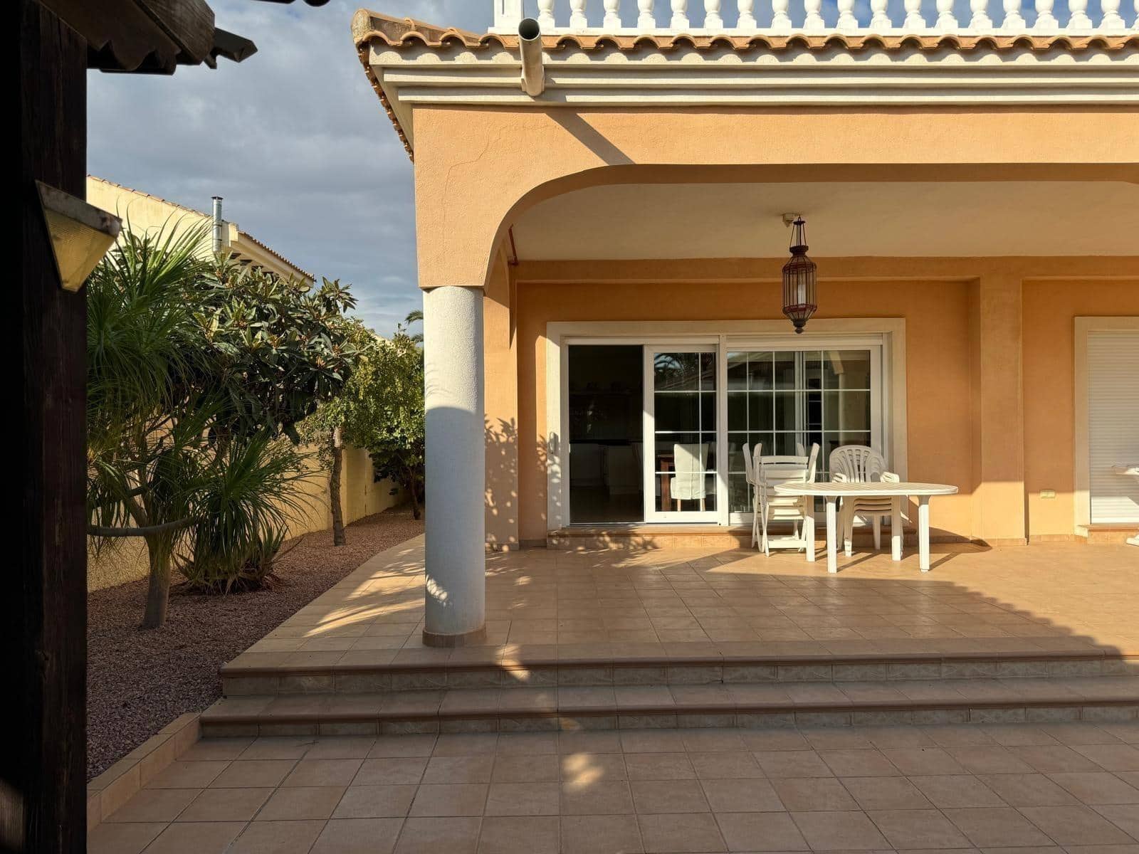 4 soverom Villa til salgs i Playa Flamenca med svømmebasseng garasje - € 860 000 (Ref: 9978812)