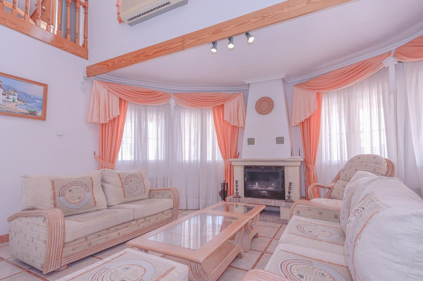 3 soveværelse Villa til salg i La Zenia med swimmingpool - € 650.000 (Ref: 9978813)