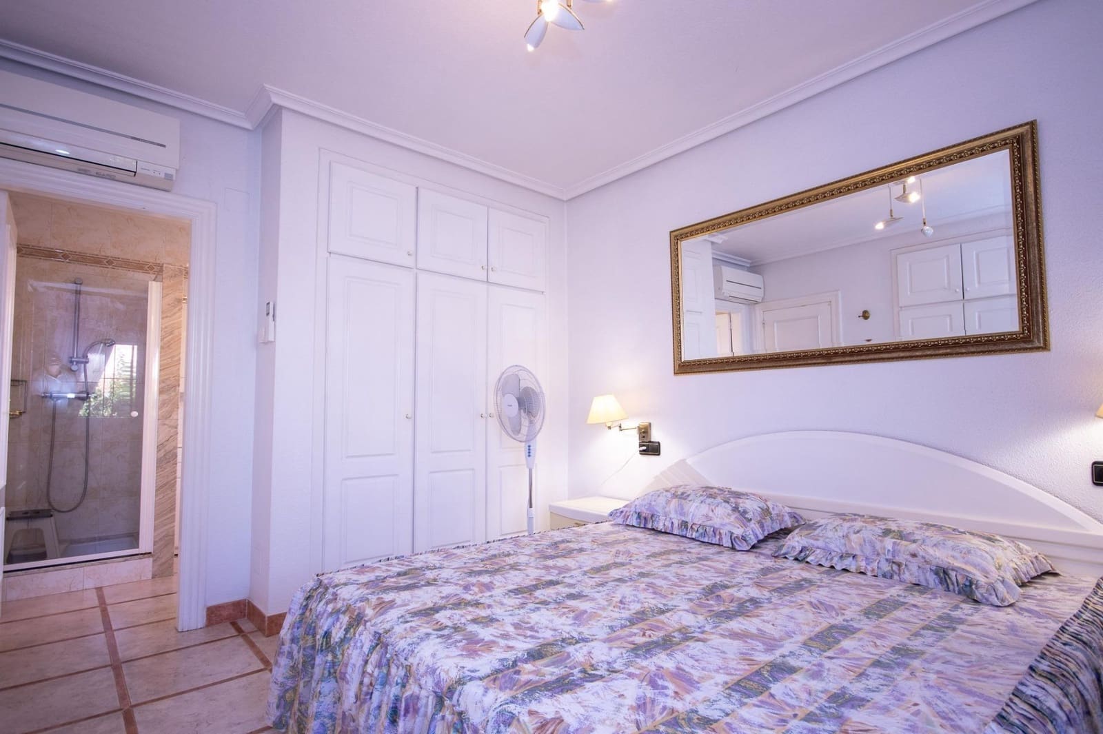 3 soveværelse Villa til salg i La Zenia med swimmingpool - € 650.000 (Ref: 9978813)
