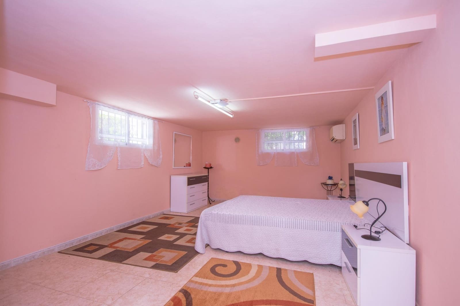 3 soveværelse Villa til salg i La Zenia med swimmingpool - € 650.000 (Ref: 9978813)