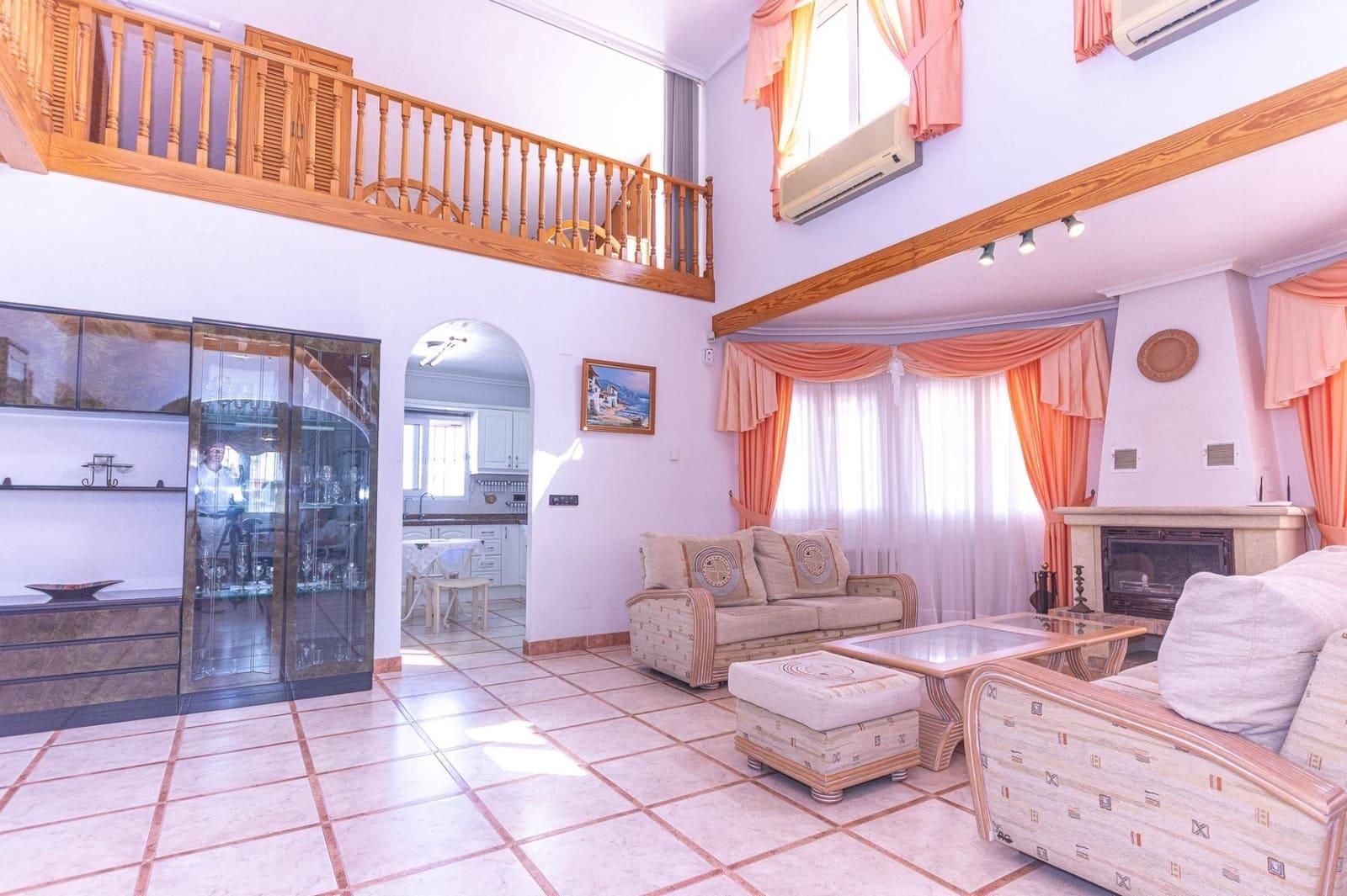 3 soveværelse Villa til salg i La Zenia med swimmingpool - € 650.000 (Ref: 9978813)