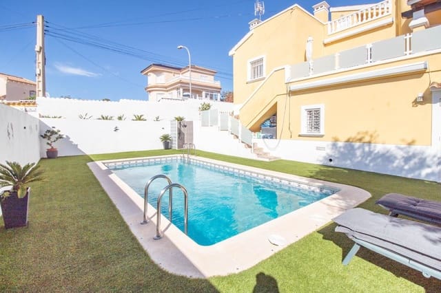 3 soverom Villa til salgs i Las Filipinas med svømmebasseng - € 399 900 (Ref: 9982954)