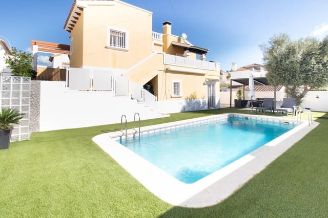 3 soverom Villa til salgs i Las Filipinas med svømmebasseng - € 399 900 (Ref: 9982954)