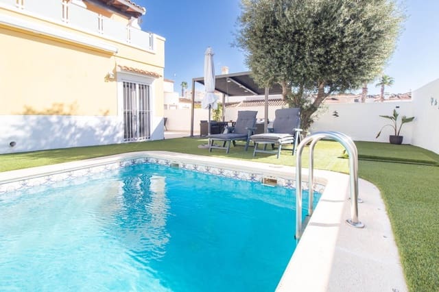 3 soverom Villa til salgs i Las Filipinas med svømmebasseng - € 399 900 (Ref: 9982954)
