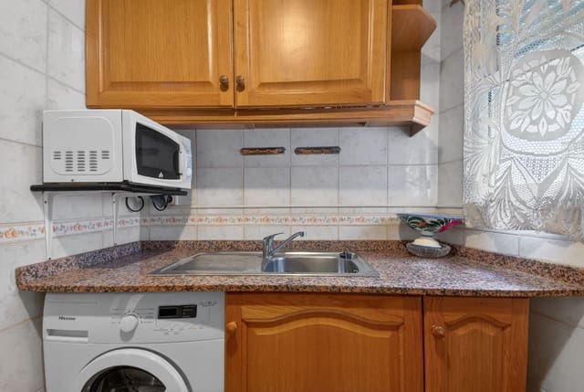 2 soveværelse Lejlighed til salg i Parque de las Naciones, Torrevieja - € 121.000 (Ref: 9995140)