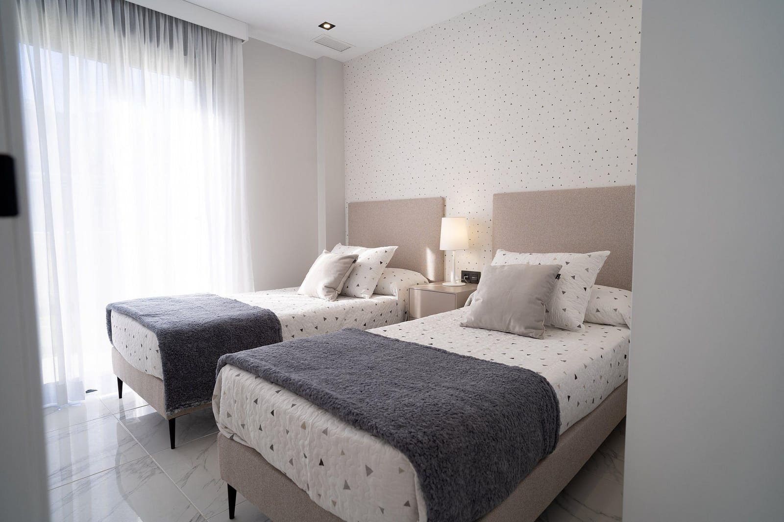 3 chambre Appartement à vendre à Pilar de la Horadada avec piscine garage - 369 500 € (Ref: 9998797)