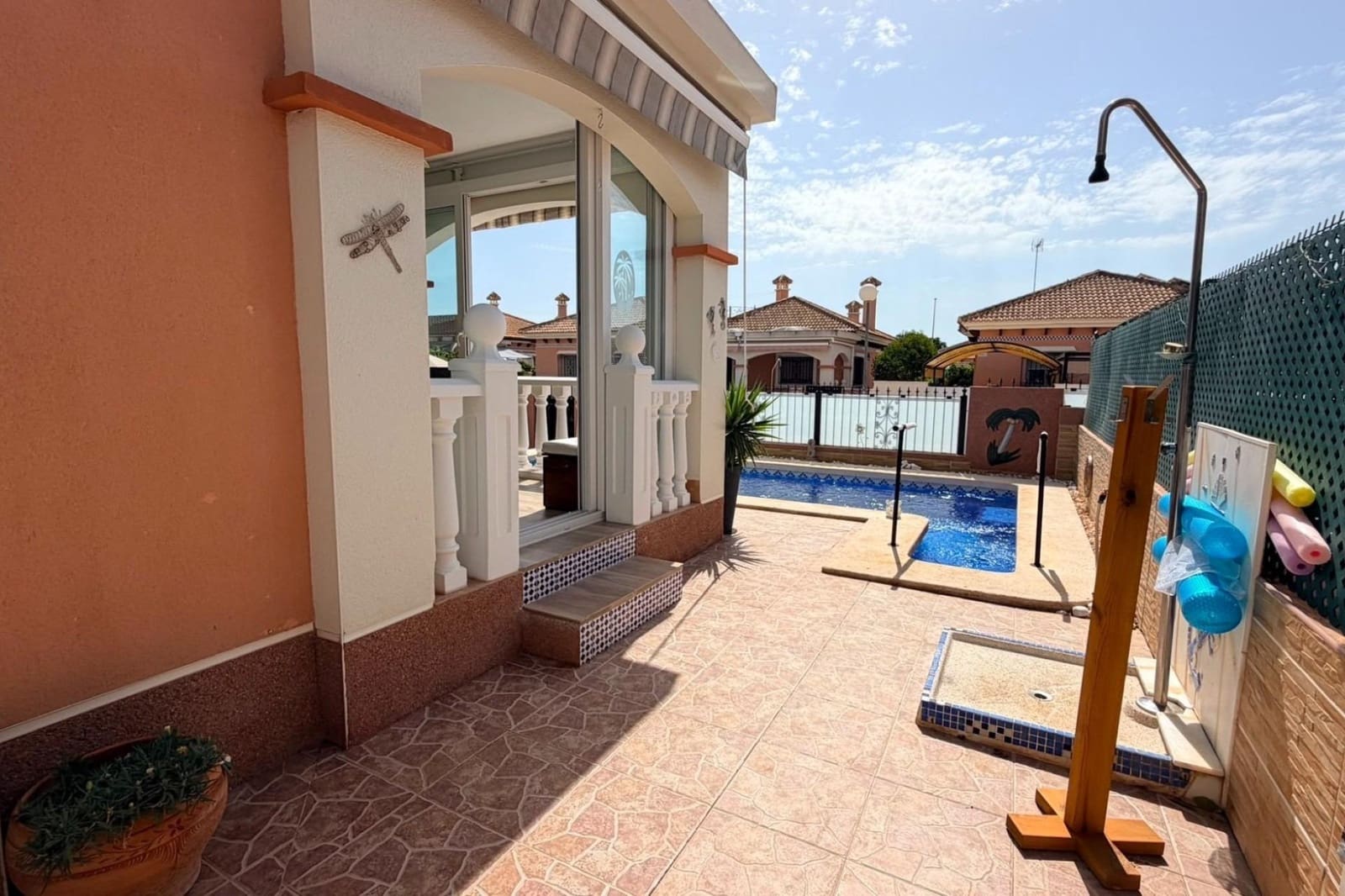 3 soveværelse Villa til salg i Los Montesinos med swimmingpool - € 315.000 (Ref: 9999613)